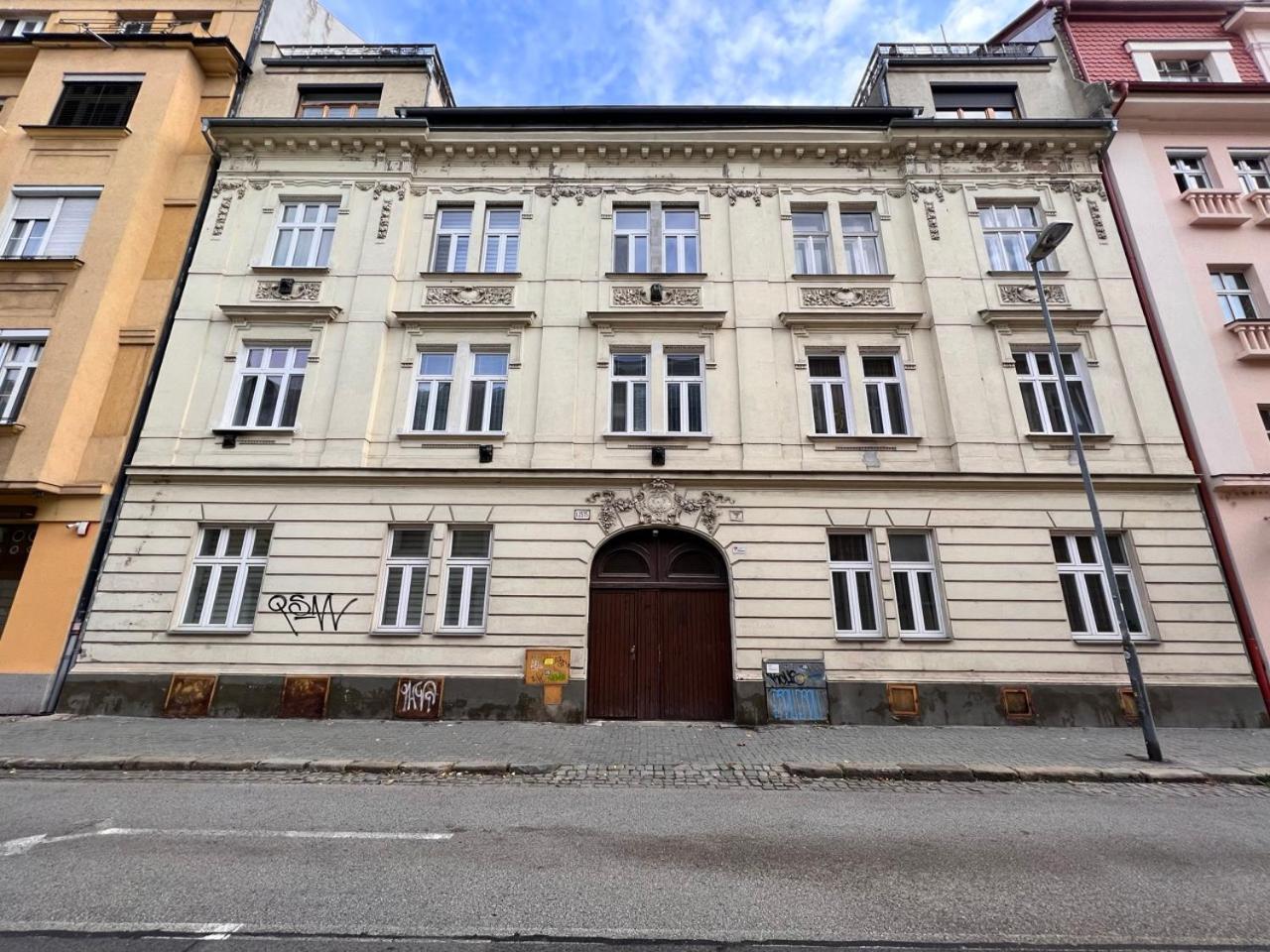 Stylish Flat In City Centre Μπρατισλάβα Εξωτερικό φωτογραφία